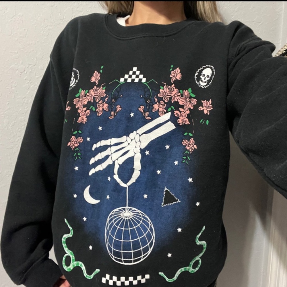 Sweater